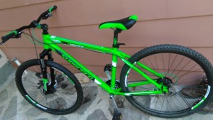 My new bike here in CR -- so far it (and I) haven't jumped anything.